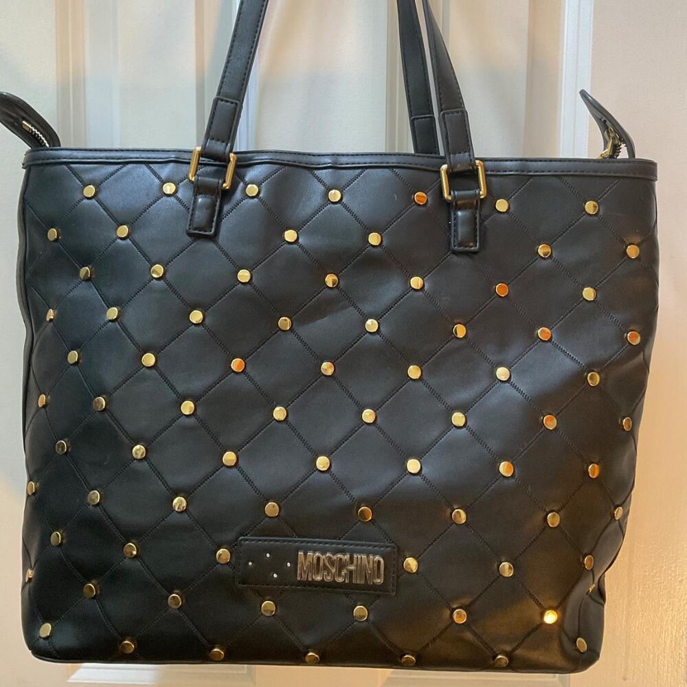 Love moschino black quilted studded